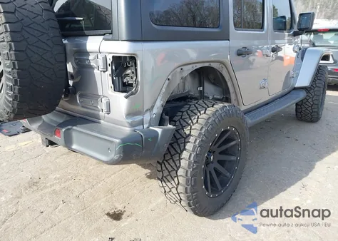 2018 Jeep Wrangler Unlimited Sahara 4X4 из США, поврежденный, VIN 1C4HJXEG1JW149109